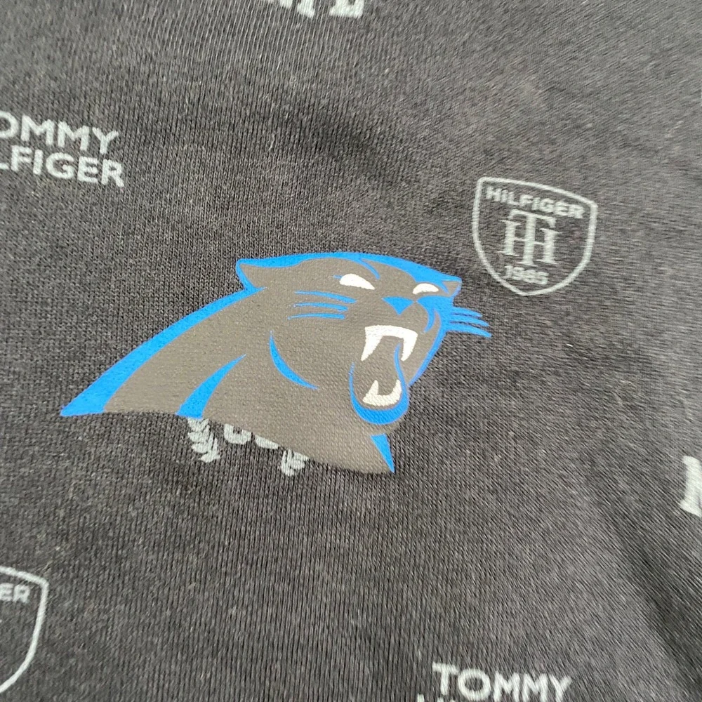 Tommy Hilfiger NFL Carolina Panthers All Over Print Crewneck Mens Medium Black